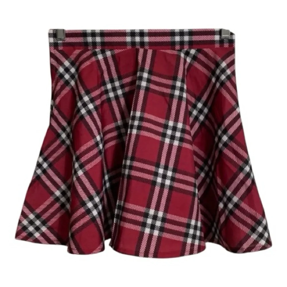 Red Plaid Women’s Skirt Size L/XL 10-12
